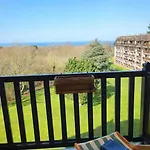 Le Clos Marin- F3 - Vue - Piscine Et Tennis